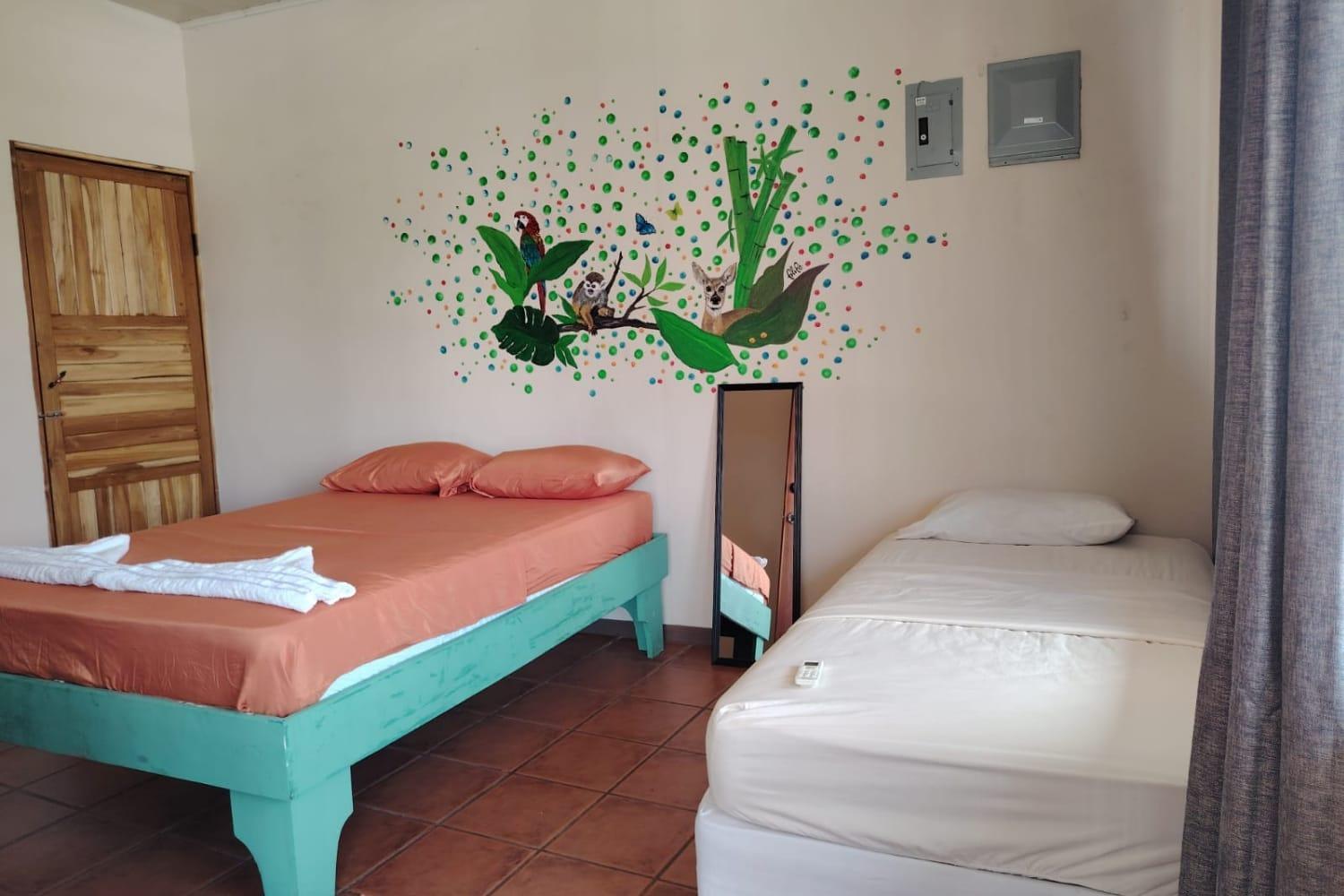 Hospedaje Papalotes Quepos Exteriör bild